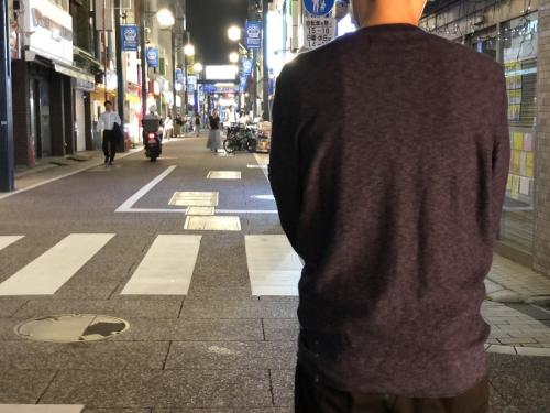 ストーンアイランドのブランドパッチニット