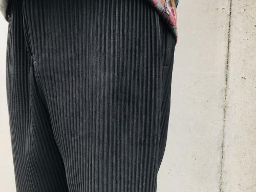 HOMME PLISSE ISSEY MIYAKEのオム プリッセ イッセイ ミヤケ