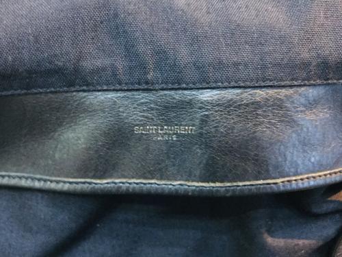 サンローランのハンティングロックサック