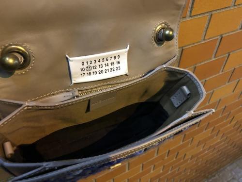 マルタンマルジェラ11のニットデザインショルダーバッグ