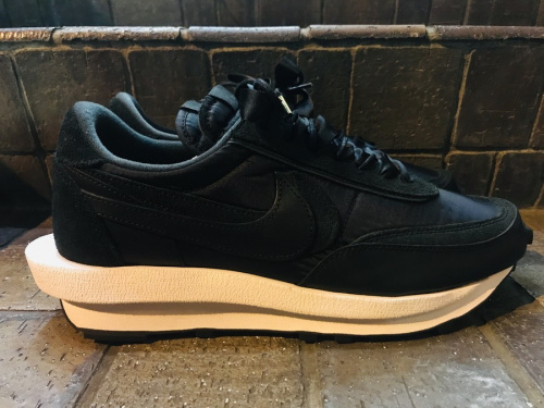 スニーカーのNIKE×sacai