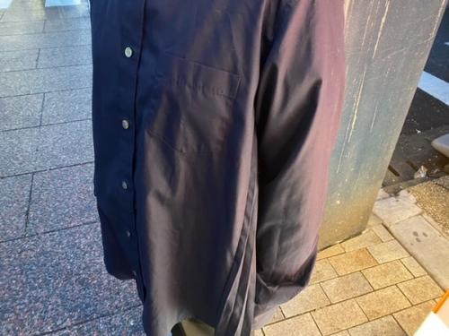 サイドプリーツ切替シャツのブランド買取