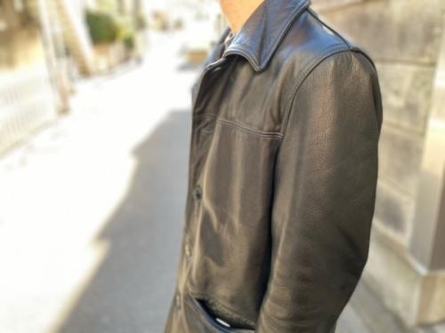 ショットのレザーカーコート