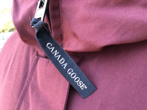 カナダグースのヴィクトリアパーカー