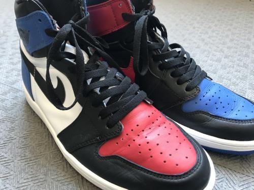 ナイキのAIR JORDAN 1 RETRO HIGH OG