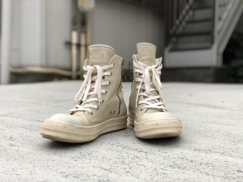 レザーサイドジップハイカットスニーカーのブランド買取