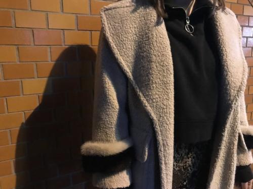 ダイアグラム グレースコンチネンタルのミンクファー付ボアチェスターコート