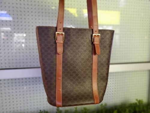 セリーヌのマカダム