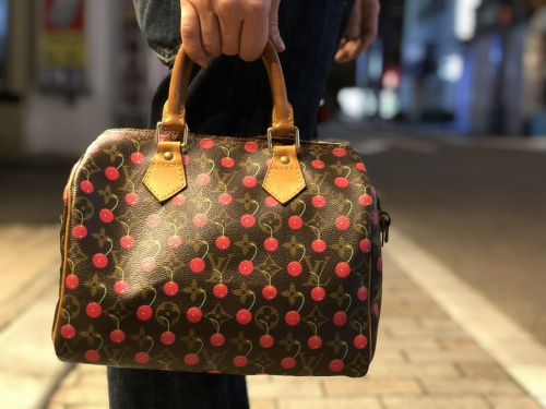 ラグジュアリーブランドのLOUIS VUITTON 　