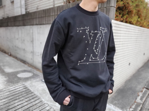 ラグジュアリーブランドのLOUIS VUITTON 　