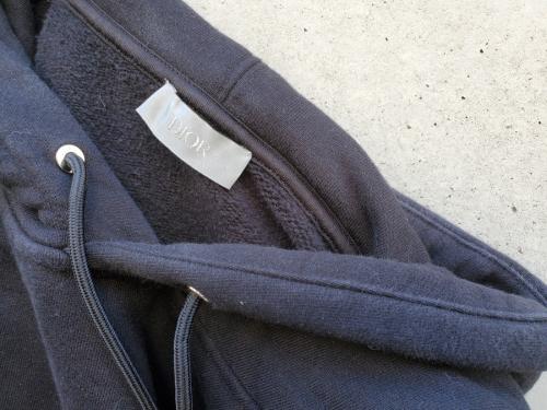 ビー刺繍プルオーバーの古着買取