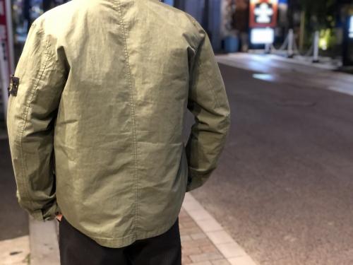 ストーンアイランドのコットンナイロンジップブルゾン
