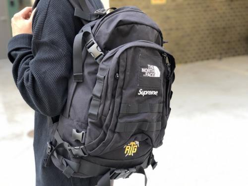 ストリートのアウトドア