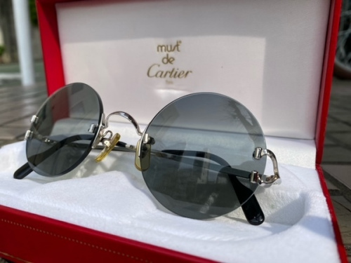 ラグジュアリーブランドのCartier