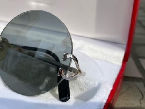 カルティエのサングラス