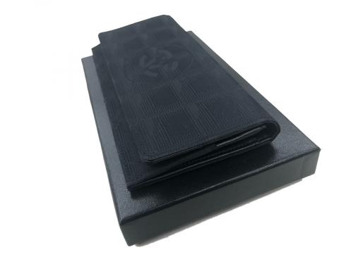 シャネルの長財布