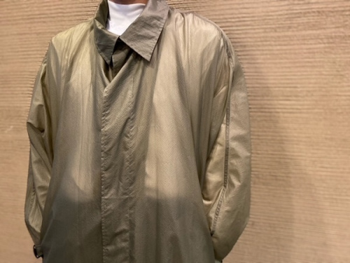 ラグジュアリーブランドのLOUIS VUITTON 　