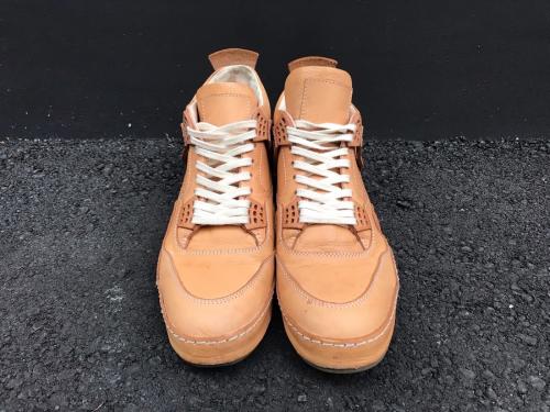 エンダースキーマーのスニーカー