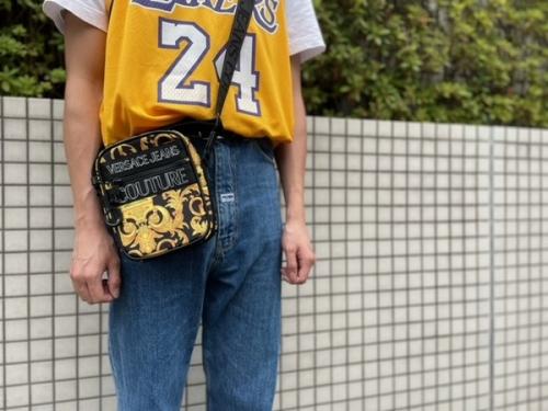 VERSACE JEANS COUTUREのヴェルサーチ ジーンズ クチュール