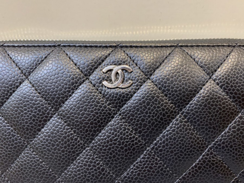 ラグジュアリーブランドのCHANEL