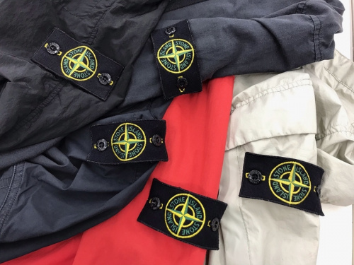インポートブランドのSTONE ISLAND