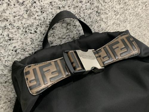 フェンディのバックパック