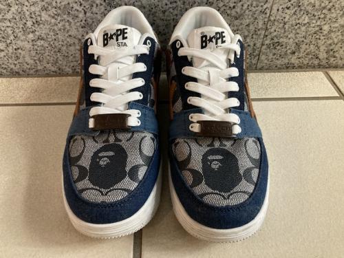 アベイシングエイプ×コーチのスニーカー