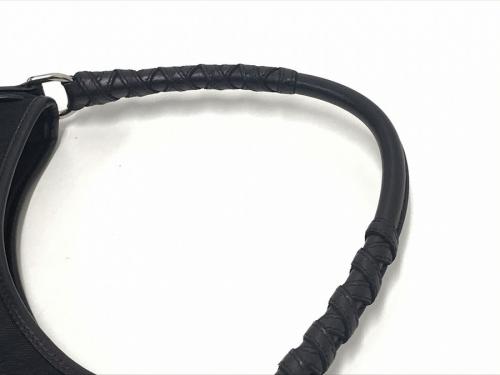 トロッターのワンショルダーバッグ