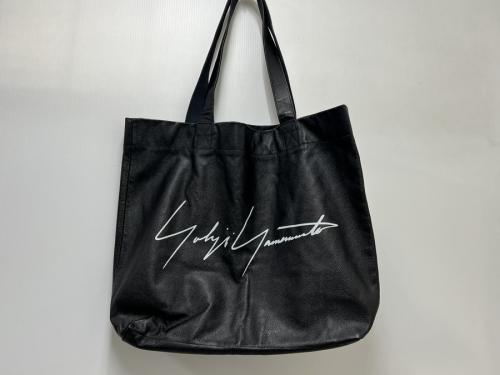 Yohji Yamamotoのヨウジヤマモト