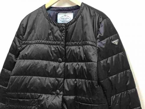 プラダのダウンジャケット