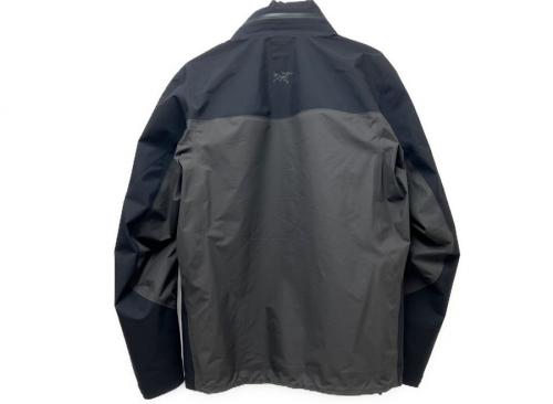 アークテリクスシステムエーのDUME JACKET