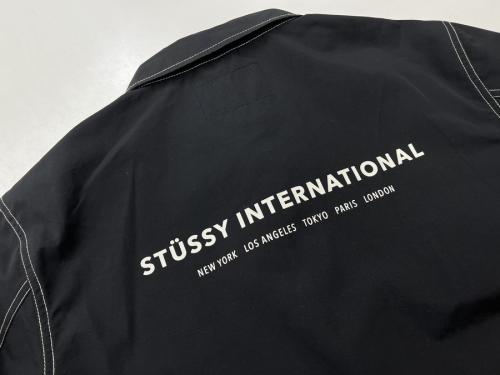 ステューシーのショップコート