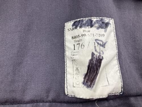 ロイヤルネイビーのSMOCK PARKA