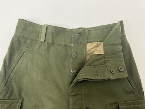 カーゴパンツのM-47