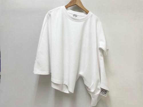 ロエベのクロップドドレープトップス