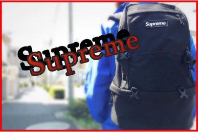 「SUPREMEのバックパック 」