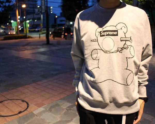 (L)Supreme UNDERCOVER Bear Crewneck