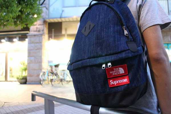 Supreme ネイビー バックパック Supreme Backpack (SS24) - $158