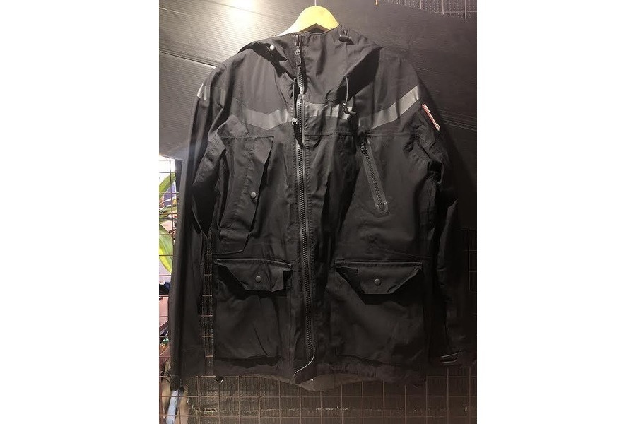 VISVIM2着ゴアテックスマウンテンパーカー入荷致しました VISVIM2着ゴアテックスマウンテンパーカー入荷致しました