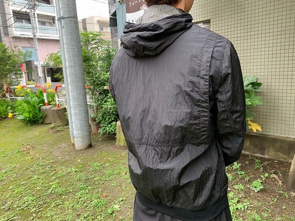 【美品】ストーンアイランド　NYLON L WATRO-TC ストーンアイランド - Nylon Metal Watro-TC In Econyl