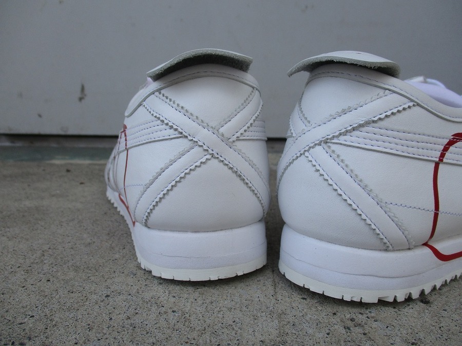 VALENTINO × onitsuka tiger(ヴァレンティノ×オニツカタイガー