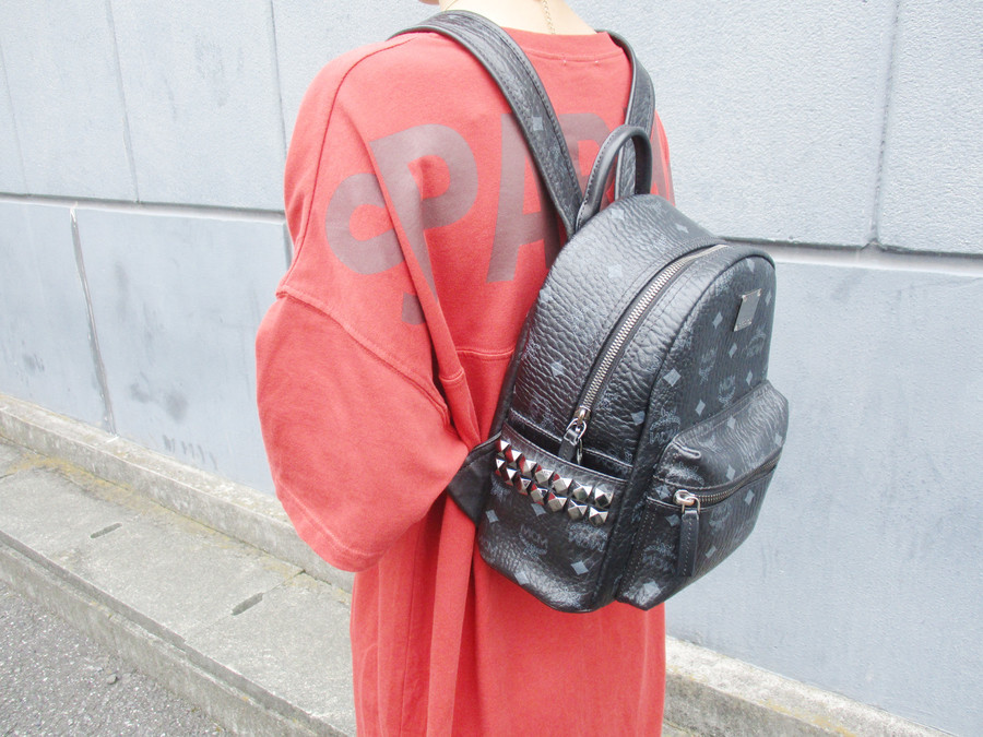MCM【エムシーエム】より スタッズミニリュックが入荷致しました MCM【エムシーエム】より スタッズミニリュックが入荷致しました