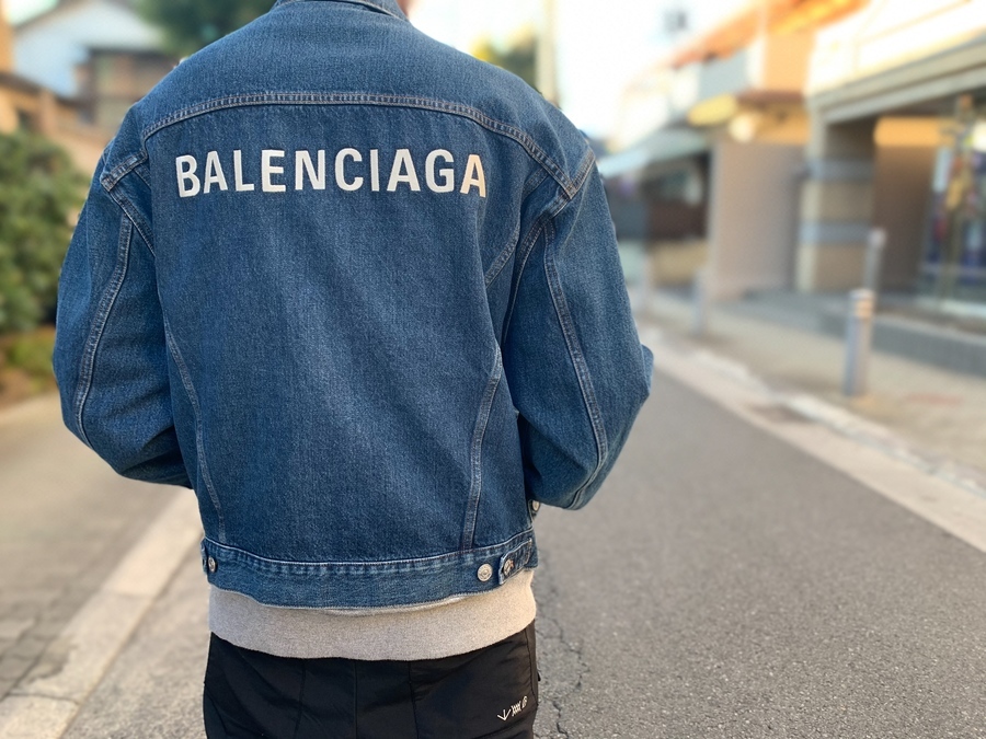 BALENCIAGA/バレンシアガ】 刺繍ロゴデニムジャケットを買取しました
