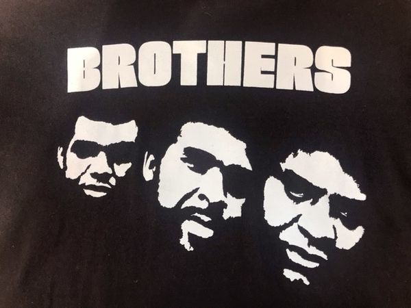 人気ブランド【Supreme/シュプリーム】よりThe Isley Brothersが買取 