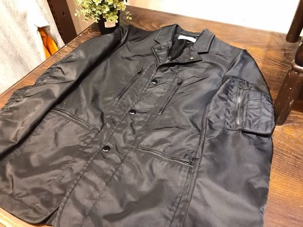 GIVENCHY/ジバンシー】よりナイロンミリタリージャケットが買取入荷 販売する ナイロン×レザーミリタリージャケット エルメス ミリタリージャケット
