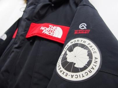 「アウトドアブランドのTHE NORTH FACE 」