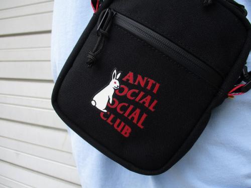 FR2×ANTI SOCIAL SOCIAL CLUB】コラボショルダーバッグのご紹介です 