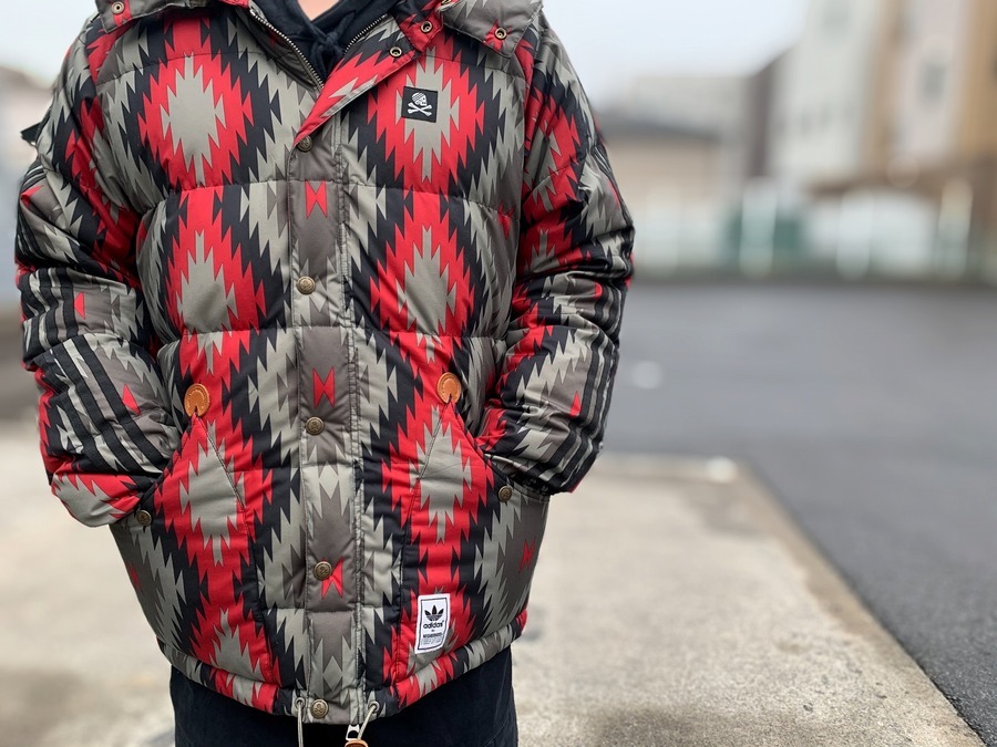 NEIGHBORHOOD【ネイバーフッド】よりadidasコラボNH ダウンジャケット