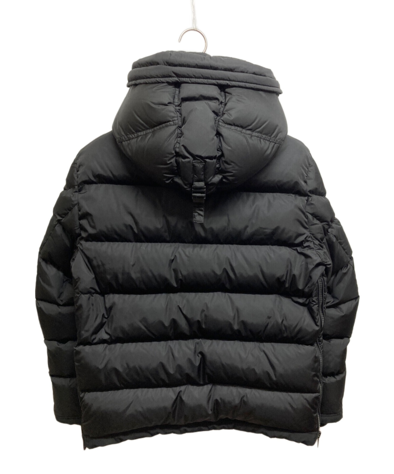 ✨大人気✨MONCLER　PYRENEESモンクレール　ピレネー黒ダウン　XL MONCLER / モンクレール】PYRENEES（ピレネー）| 廃盤希少、ボアが醸す