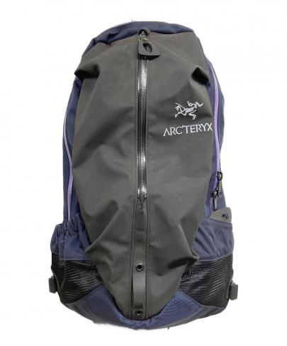 「アウトドアブランドのARC'TERYX 」
